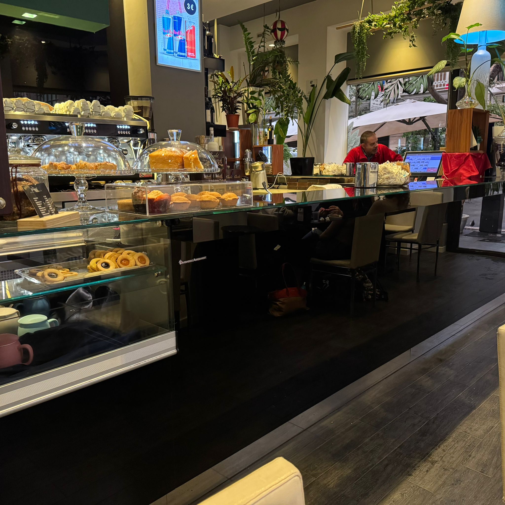 Interni bistrot Le Grand Tabou